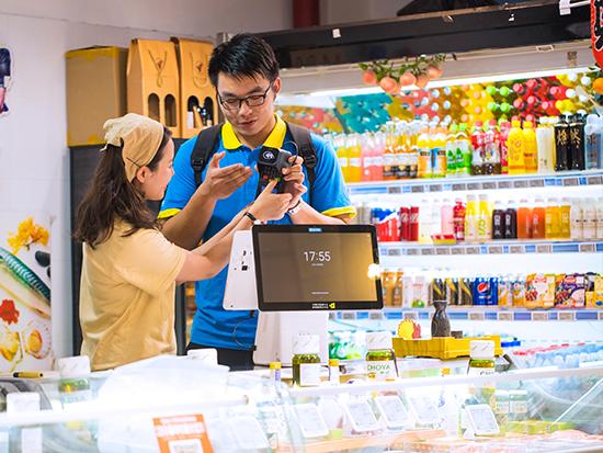 拉卡拉收銀機2.jpg 拉卡拉收銀機2.jpg